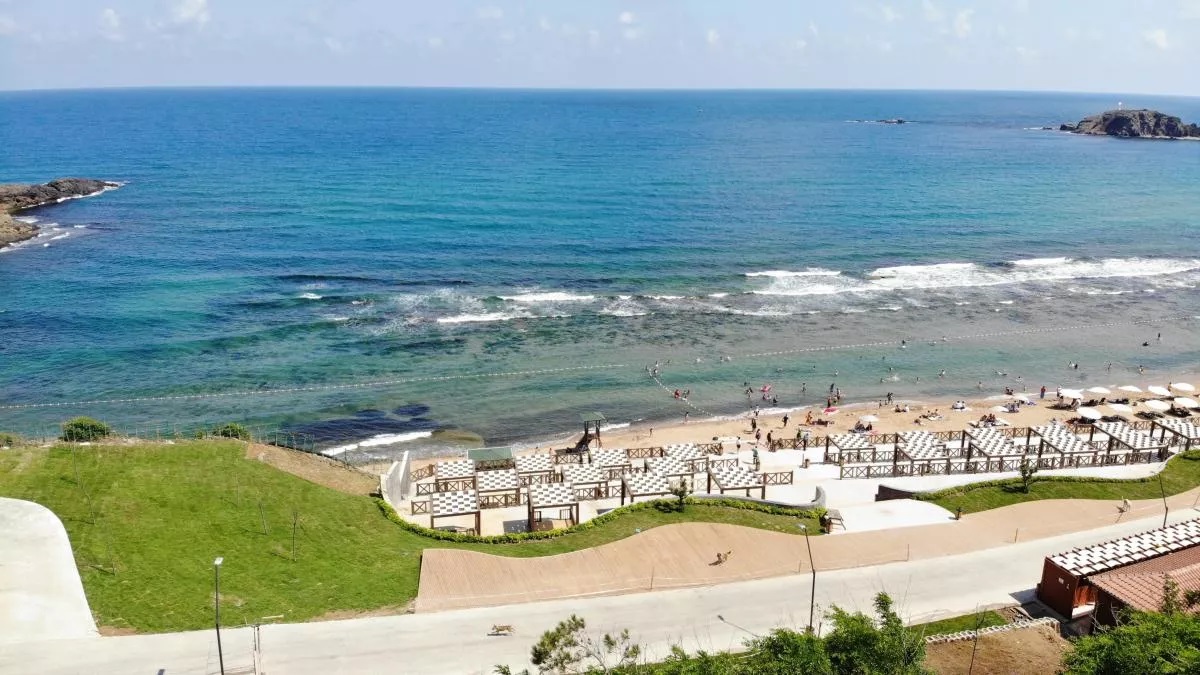 Elmasburnu Plajı