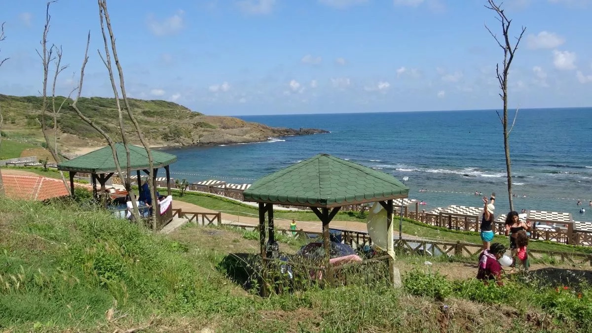 Elmasburnu Plajı